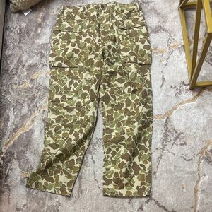 GAP Green and Brown Cargo Pants